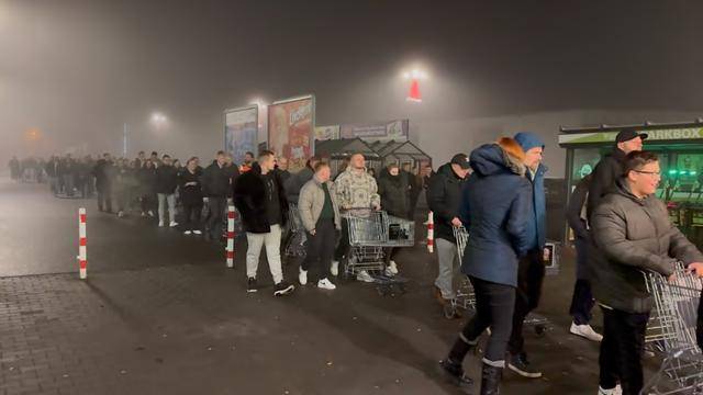 中国烟花在德国卖断货?浏阳烟花企业:今年订单迎来激增|封面深镜